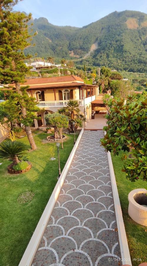 Villa Antonietta Иския Екстериор снимка