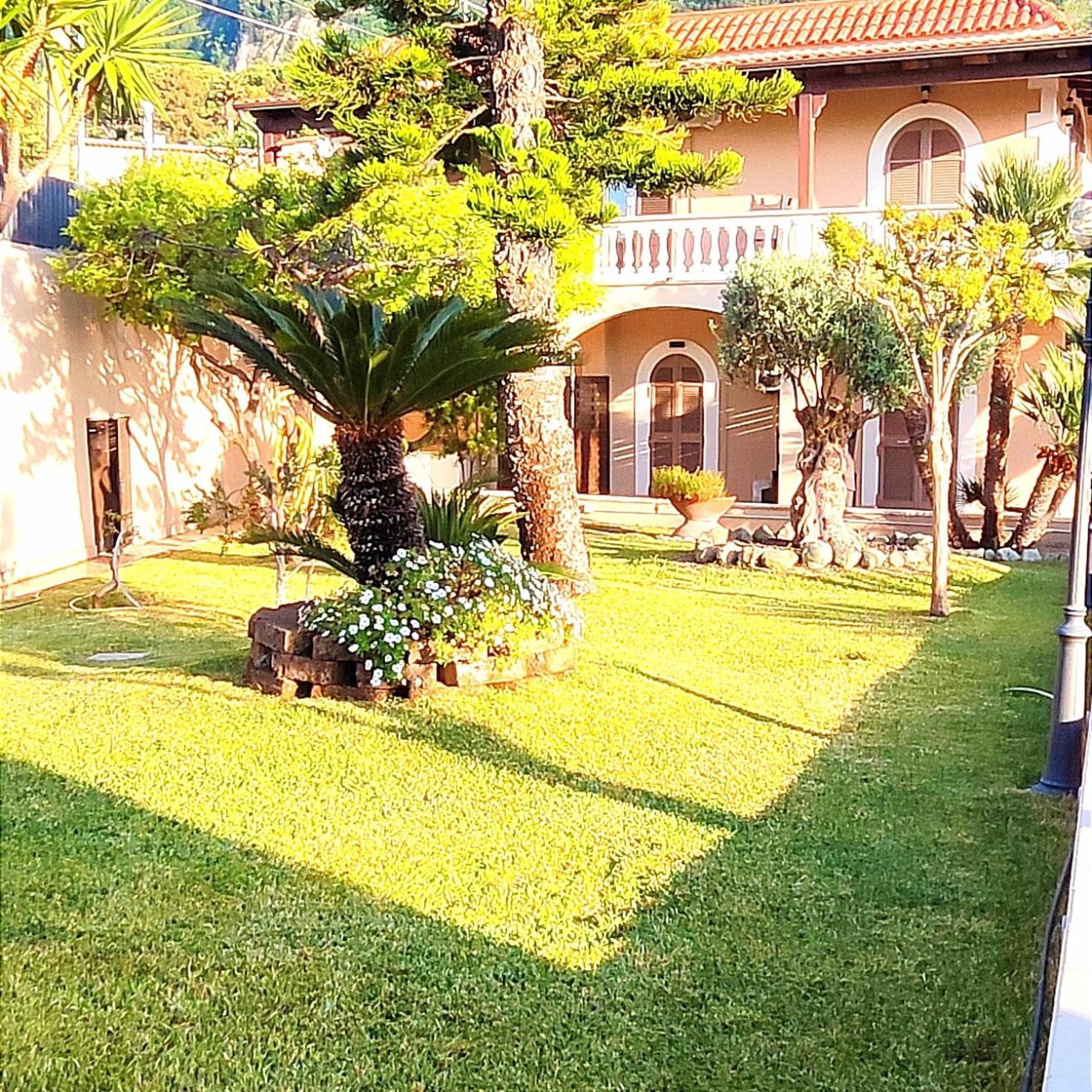 Villa Antonietta Иския Екстериор снимка